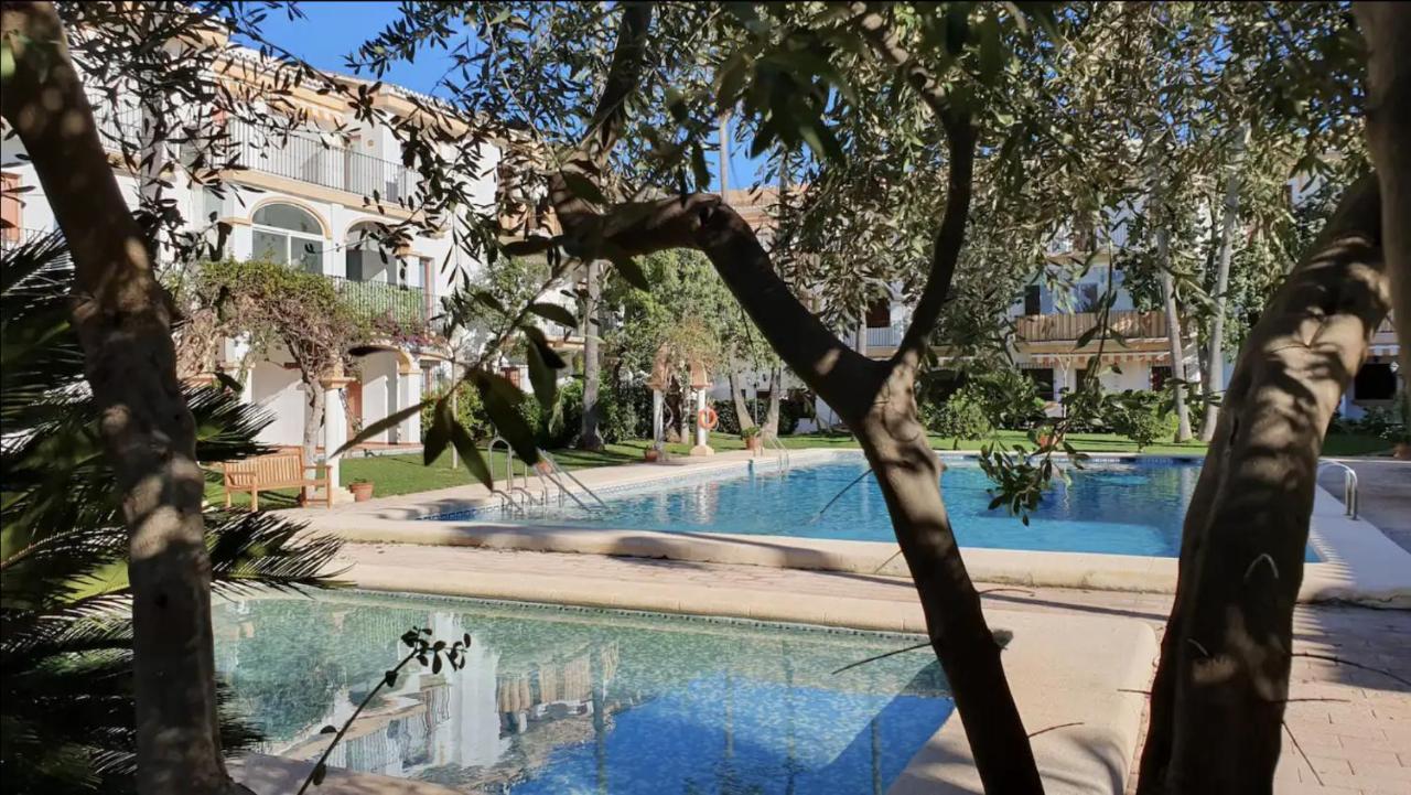 Lovely Apartment In Denia; El Patio Экстерьер фото